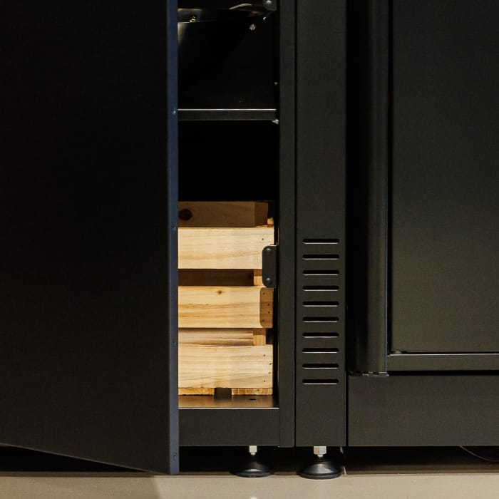 Adjustable feet on a BBQ Kitchen outdoor kitchen for level positioning